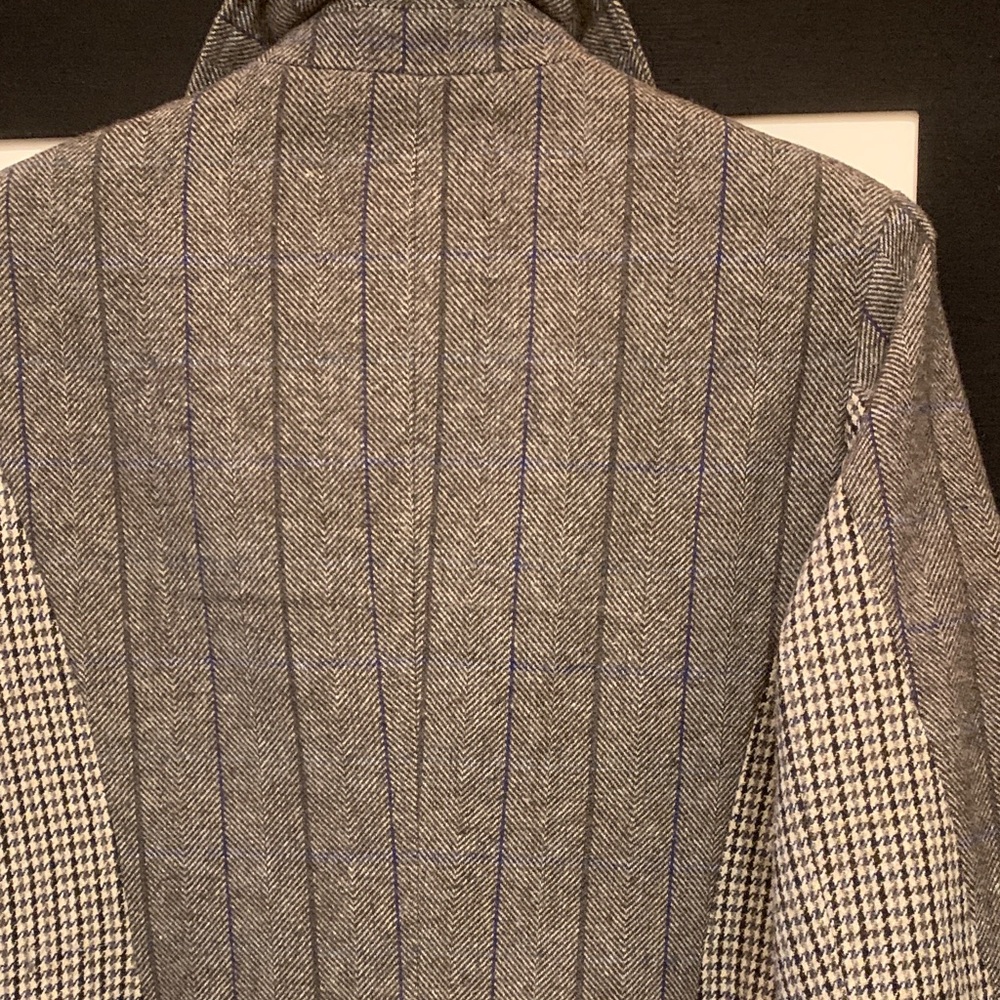 Moschino Couture Women's Brown and Checkered Blazer - Picture 15 of 17